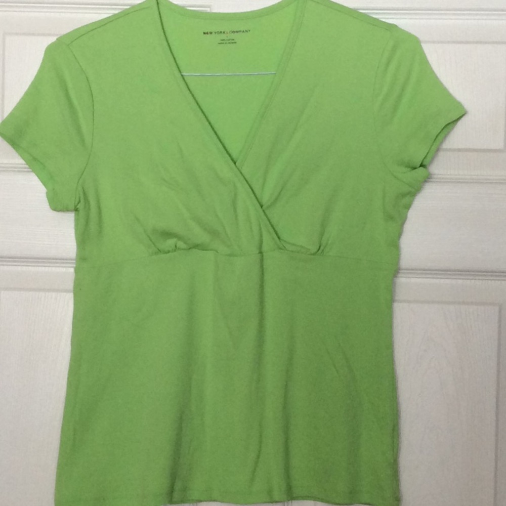 Preloved Light Green short sleeved tee